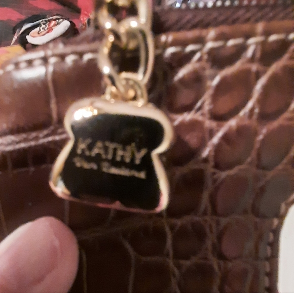 NWOT Kathy Van Zeeland Clutch - Picture 4 of 4